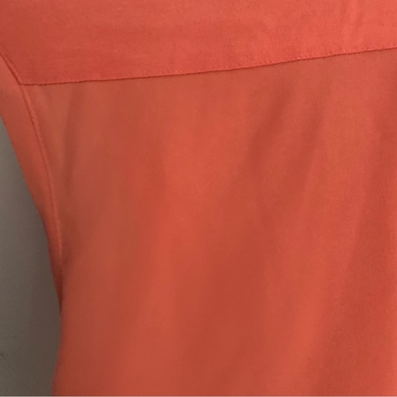 ✨3 for 15 ✨ Reitmans Pattern Block Thin Tee Shirt Blouse - Picture 3 of 5